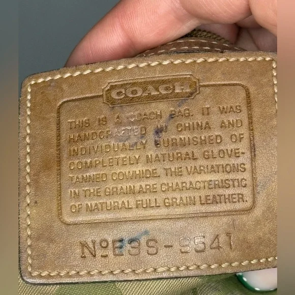 Coach SoHo Hobo - Picture 5 of 5